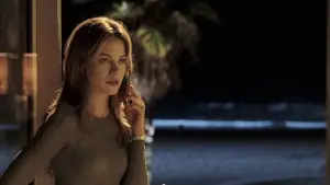 Задник к фильму "Поцелуй навылет" #700657