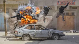 Задник к фильму "Изгои войны" #446036