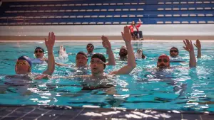 Задник к фильму "Непотопляемые" #252861