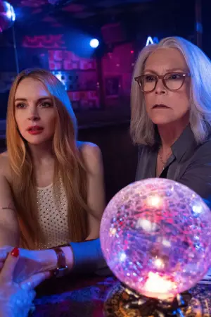 Постер к фильму "Чумовая пятница 2" #555989