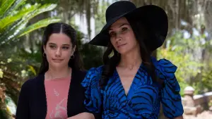 Задник к фильму "Ядовитая роза" #388598