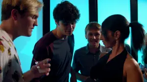 Задник к фильму "Одним касанием" #432987