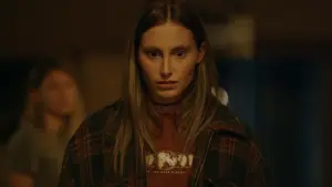 Задник к фильму "Тёмные окна" #413504