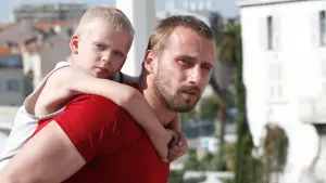 Задник к фильму "Ржавчина и кость" #234832