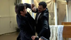 Задник к фильму "Страсть, любовь и стволы" #340651