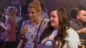 Задник к фильму "Красотка на всю голову" #334554