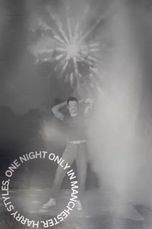 Постер к фильму "Гарри Стайлс. Ночь в Манчестере" #768519