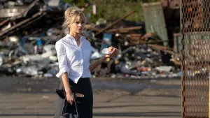 Задник к фильму "Девушка, подающая надежды" #215088