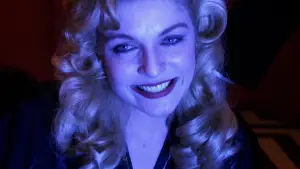 Задник к фильму "Твин Пикс: Сквозь огонь" #643198