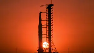 Задник к фильму "Козерог один" #265769