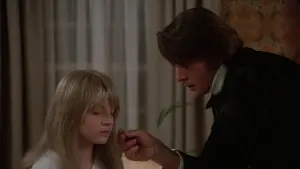 Задник к фильму "Девочка живущая вниз по переулку" #408442