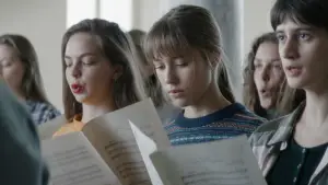 Задник к фильму "Маленькие проблемные девочки" #535217