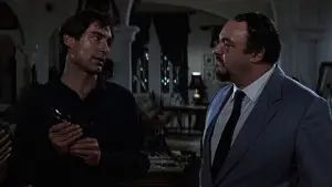 Задник к фильму "007: Искры из глаз" #637760