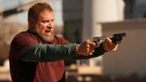 Задник к фильму "Беги и стреляй" #343333