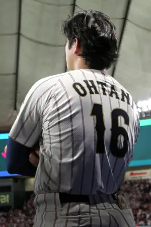 Постер к фильму "戦いの向こう 侍たちの記録 2026 WORLD BASEBALL CLASSIC" #847286