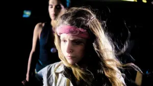 Задник к фильму "Паразит" #381456