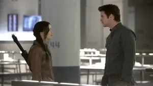 Задник к фильму "Голодные игры: Сойка-пересмешница. Часть 1" #566648