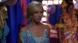 Задник к фильму "Классный мюзикл: Каникулы" #647039