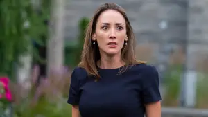 Задник к фильму "Стеклянные дома" #728238