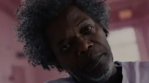 Задник к фильму "Стекло" #638548