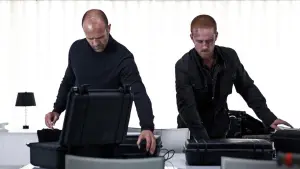 Задник к фильму "Механик" #316459