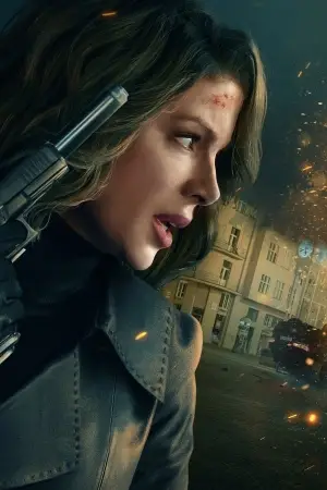 Постер к фильму "Досье «Чёрная канарейка»" #623229