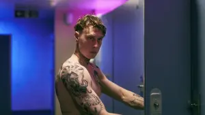 Задник к фильму "Женщина" #371270