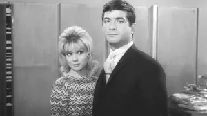 Задник к фильму "Цепная реакция" #743956