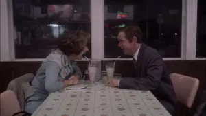 Задник к фильму "Дверь в дверь" #471885