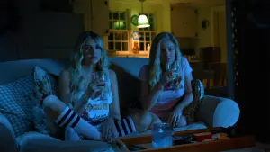 Задник к фильму "Убей её коз" #419057