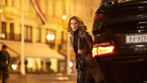 Задник к фильму "Досье «Чёрная канарейка»" #623197