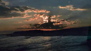 Задник к фильму "Челюсти" #520994