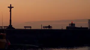 Задник к фильму "Q: Загадка женщины" #464959