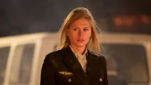 Задник к фильму "Экипаж" #349041