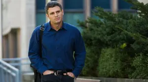 Задник к фильму "В центре внимания" #186004