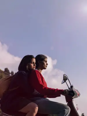 Постер к фильму "Девочки есть девочки" #654620