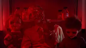 Задник к фильму "Потомство Чаки" #673457