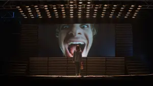 Задник к фильму "Мейнстрим" #394900