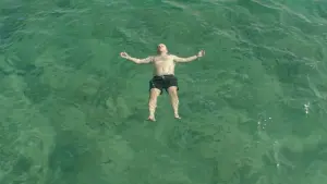 Задник к фильму "Загар" #478861