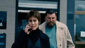 Задник к фильму "Джентльмен" #608818