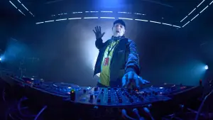 Задник к фильму "Все ради хита" #656504