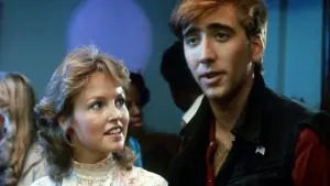 Видео к фильму Девушка из долины | Randy and Fred are ejected from Suzi's party