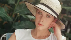 Задник к фильму "Прощай, Эммануэль" #448699