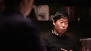 Задник к фильму "Близкие незнакомцы" #409011