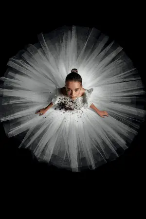 Постер к фильму "Эбигейл" #356105