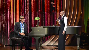 Задник к фильму "Злая: Одна чудесная ночь" #626797