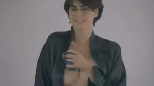 Задник к фильму "Нарушая запреты" #317064