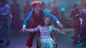 Задник к фильму "Злая: Часть первая" #529583