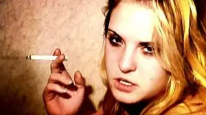 Задник к фильму "Бойня блюющих куколок" #425591