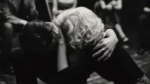 Задник к фильму "Блондинка" #696863